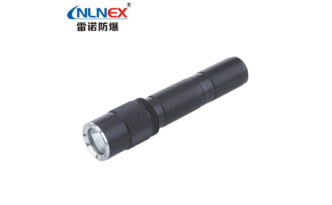 JW7620/TU 固態(tài)微型強(qiáng)光防爆電筒